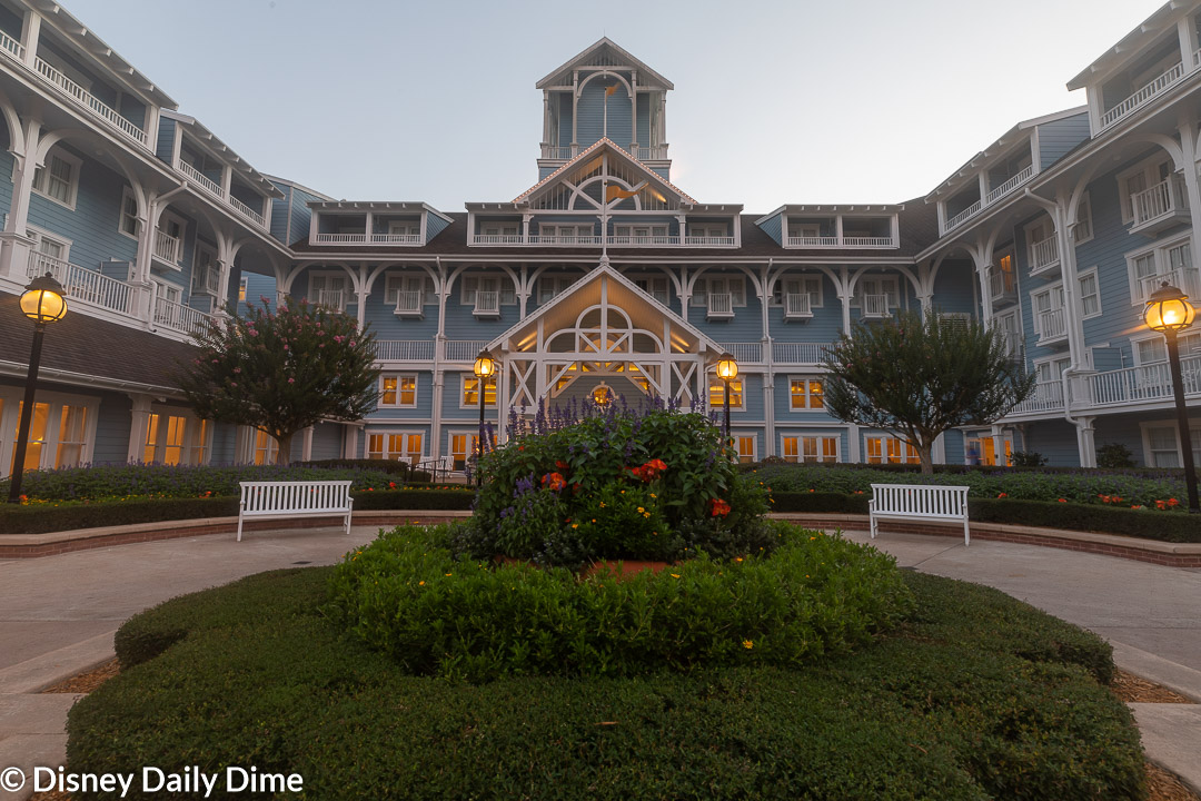 when did disney's yacht and beach club open