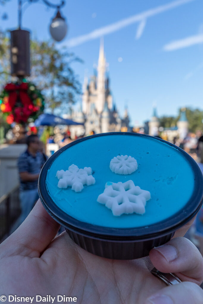 Guide to Holiday Treats and Snacks at Magic Kingdom Disney Daily Dime