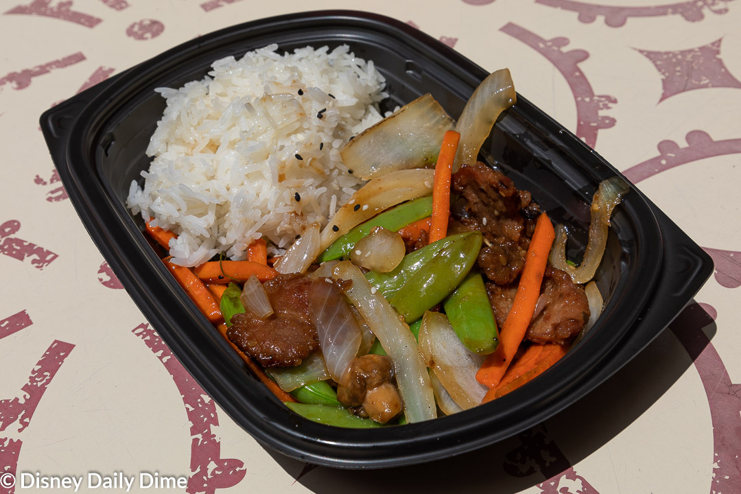 https://disneydailydime.com/wp-content/uploads/2019/12/Yak-and-Yeti-Local-Food-Caf%C3%A9s-Review-Teriyaki-Beef-Bowl.jpg