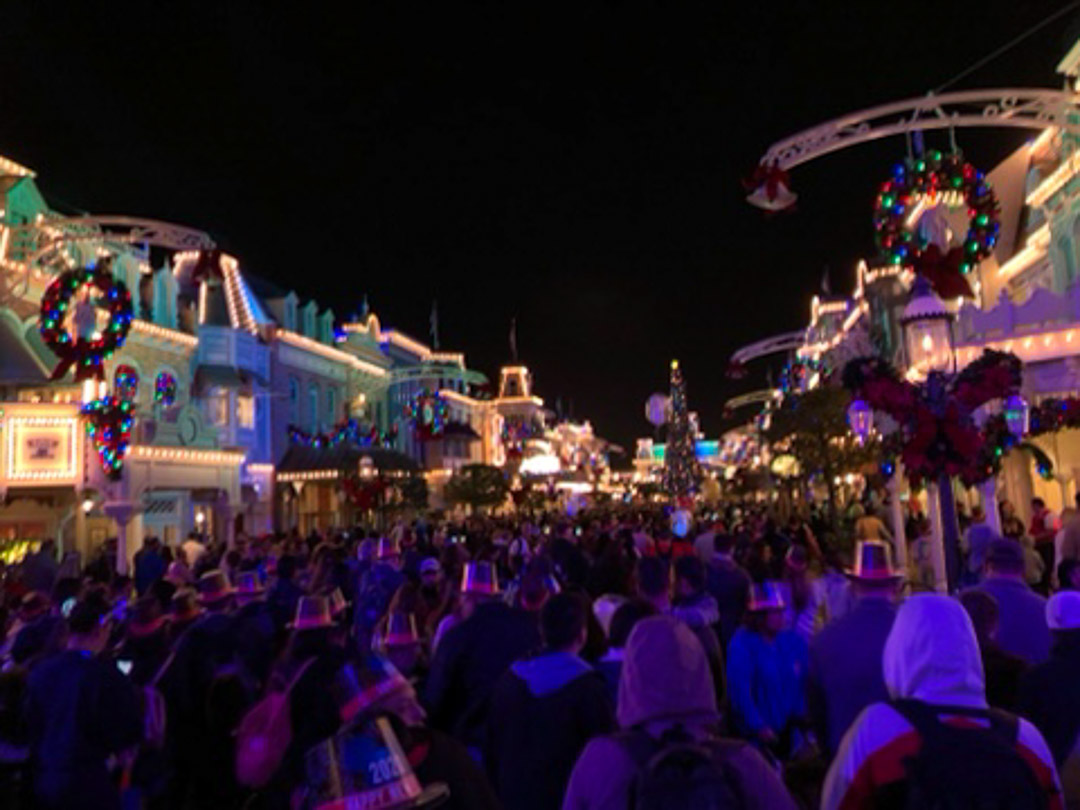 Guide to New Year’s Eve at Magic Kingdom and Tips | Disney Daily Dime