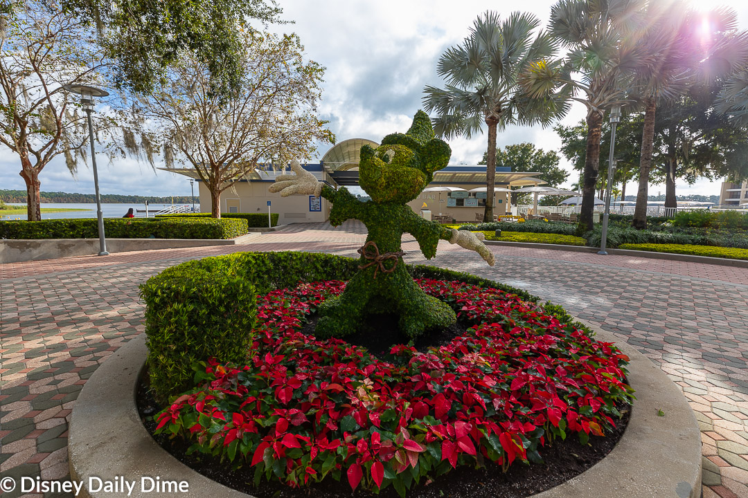 We love this topiary! Make sure you stop by it to get a family photo!