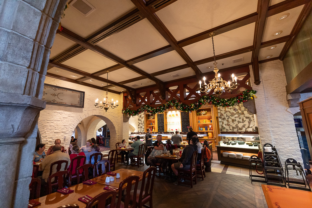 When it comes to our Akershus breakfast review, I think we would prefer to sit in one of these side seating areas.